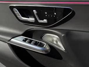 Mercedes-Benz E 220 d 4Matic 9G-Tronic