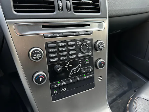 Volvo XC60 D5 AWD Momentum