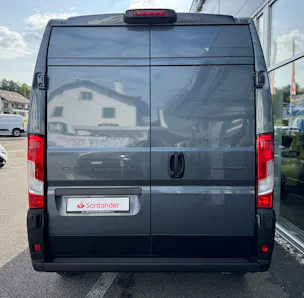 Peugeot Boxer 2.2 HDI 335 L2H2 EAT8