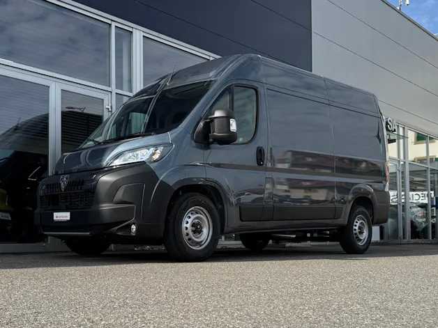 Peugeot Boxer 2.2 HDI 335 L2H2 EAT8