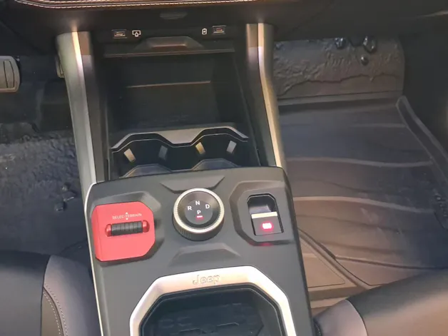 Jeep Compass Elektro 74kWh First Edition