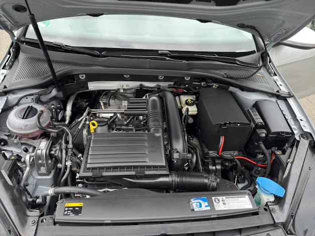 VW Golf VII 1.4 TSI 122 Cup DSG