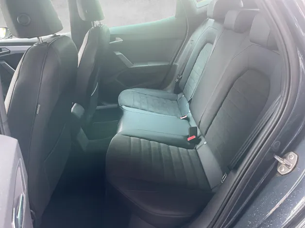 SEAT Arona 1.0 TSI Eco Hola FR DSG