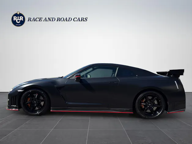 Nissan GT-R 3.8 V6 BiT *Nismo*