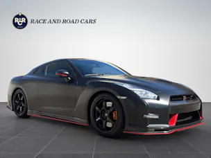 Nissan GT-R 3.8 V6 BiT *Nismo*