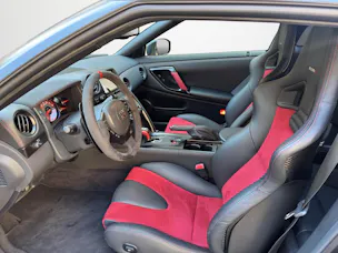 Nissan GT-R 3.8 V6 BiT *Nismo*