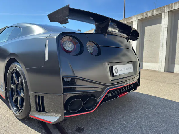 Nissan GT-R 3.8 V6 BiT *Nismo*