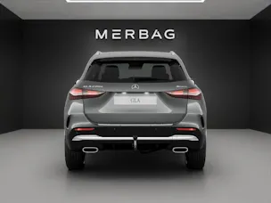 Mercedes-Benz GLA 220d 4Matic 8G-DCTSwiss Star