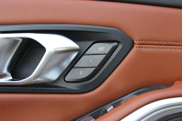 BMW M3 Competition M xDrive Touring Individual *MINERALWEISS*