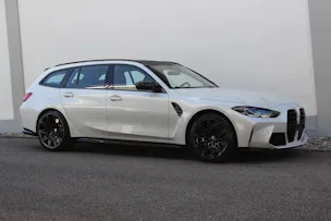 BMW M3 Competition M xDrive Touring Individual *MINERALWEISS*