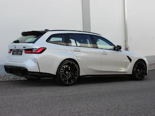 BMW M3 Competition M xDrive Touring Individual *MINERALWEISS*