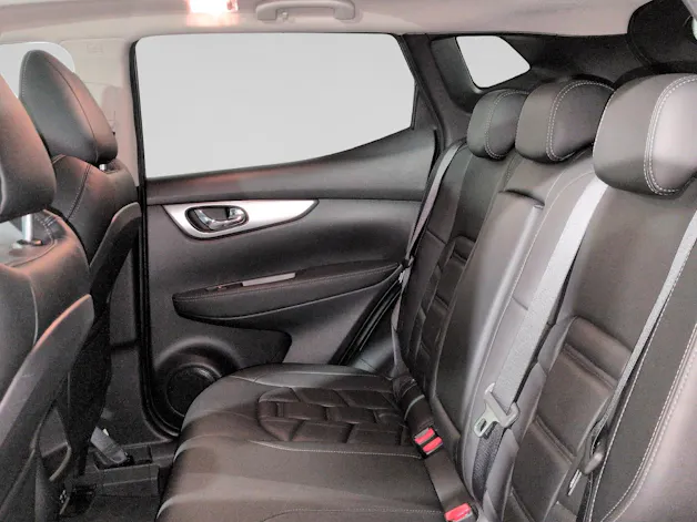 Nissan Qashqai 1.3 DIG-T Akari DCT