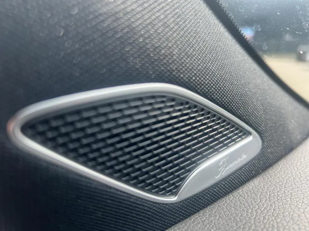 Mercedes-Benz GLA 250 4Matic AMG Line 8G-DCT