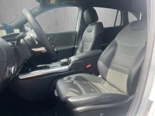 Mercedes-Benz GLA 250 4Matic AMG Line 8G-DCT