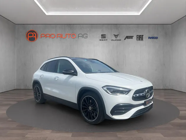Mercedes-Benz GLA 250 4Matic AMG Line 8G-DCT