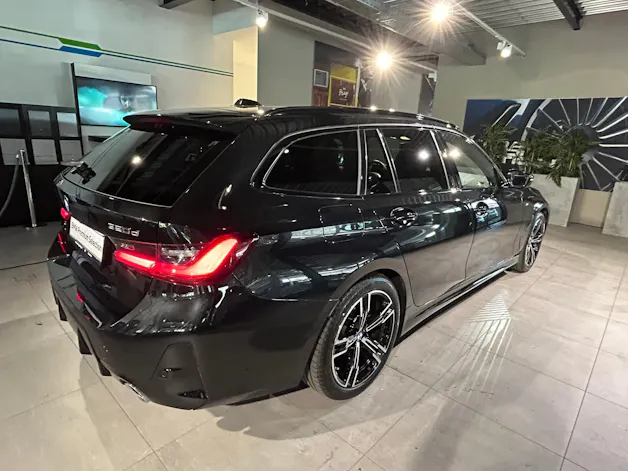 BMW 320d xDrive 48V Steptronic M Sport