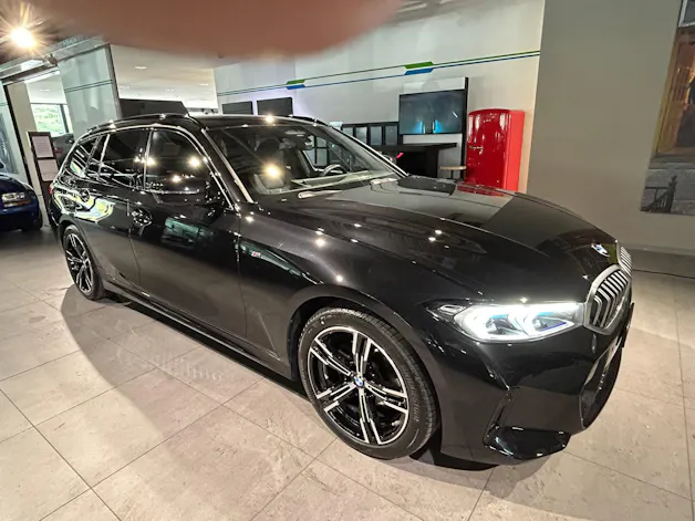 BMW 320d xDrive 48V Steptronic M Sport