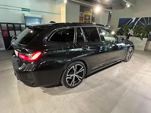 BMW 320d xDrive 48V Steptronic M Sport