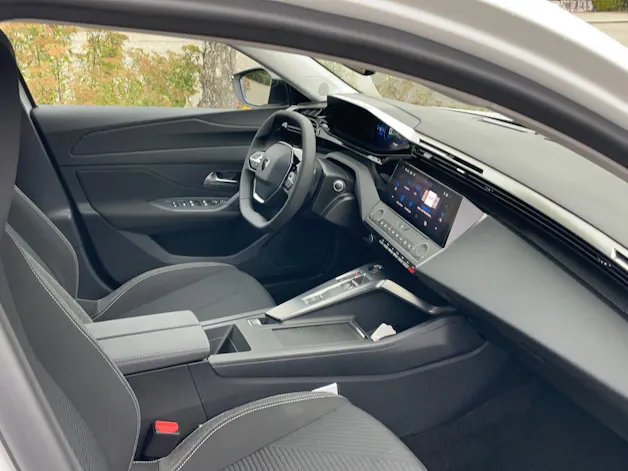 Peugeot 308 NEW 1.6 PHEV180 Active P