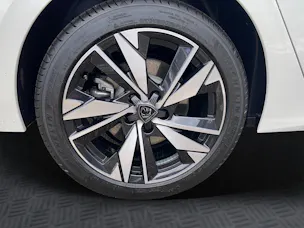 Peugeot 308 NEW 1.6 PHEV180 Active P