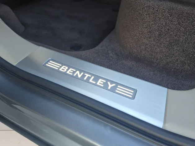 Bentley Bentayga V8 First Edition