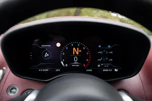 McLaren GT