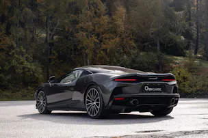McLaren GT