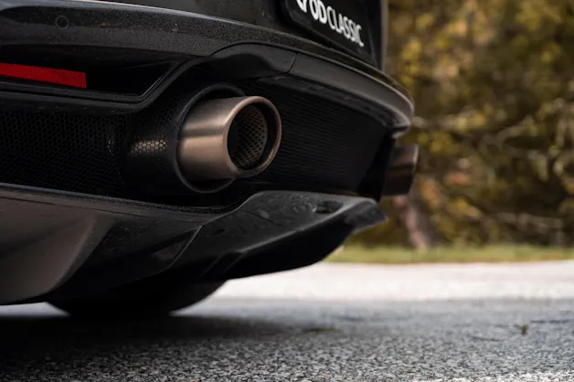 McLaren GT