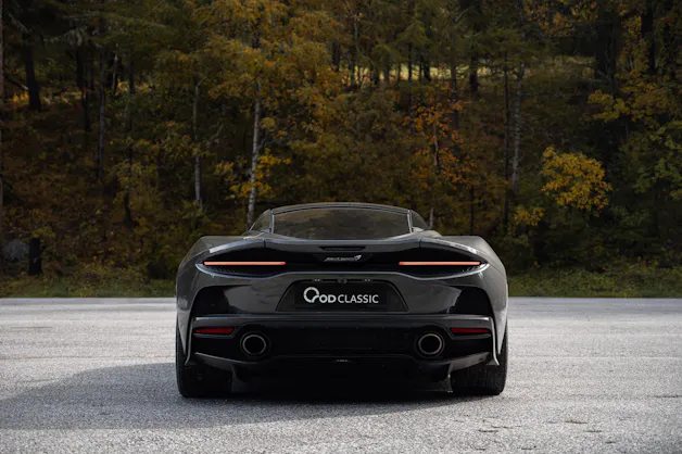 McLaren GT