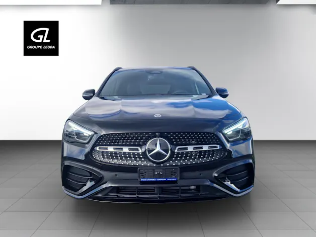 Mercedes-Benz GLA 220 4Matic 8G-DCT
