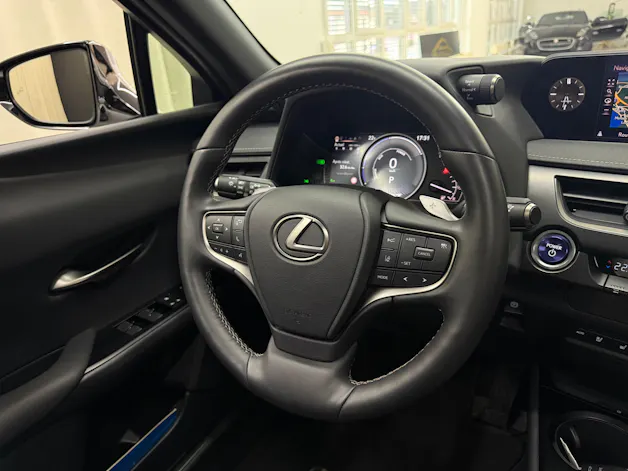 Lexus UX 300e Excellence Automatic