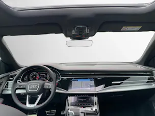 Audi SQ8 SUV TFSI quattro tiptronic