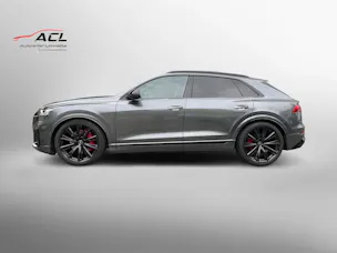 Audi SQ8 SUV TFSI quattro tiptronic