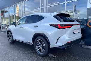 Lexus NX 450h+ E-FOUR Comfort