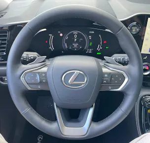 Lexus NX 450h+ E-FOUR Comfort