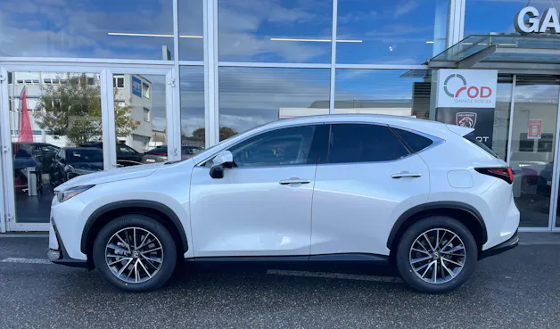 Lexus NX 450h+ E-FOUR Comfort