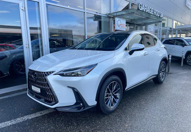 Lexus NX 450h+ E-FOUR Comfort