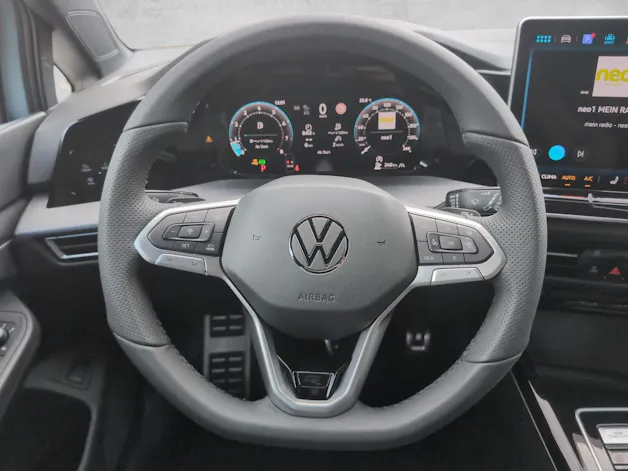 VW Golf Variant 2.0 TSI R-Line DSG 4 Motion