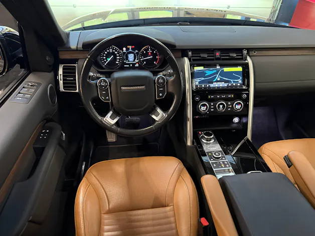 Land Rover Discovery 2.0 SD4 HSE Automatic