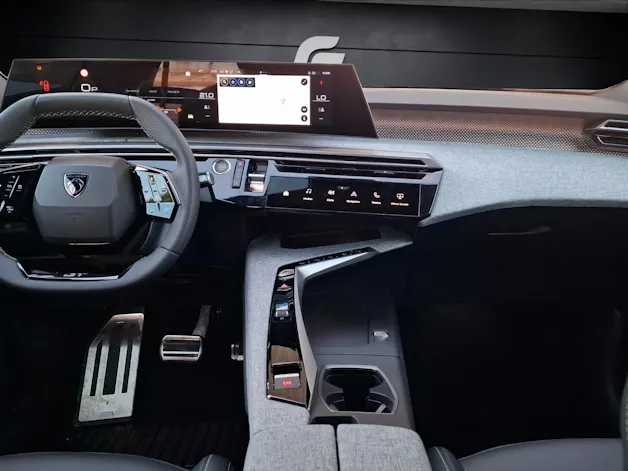 Peugeot 3008 NEW 145 e-DCS GT