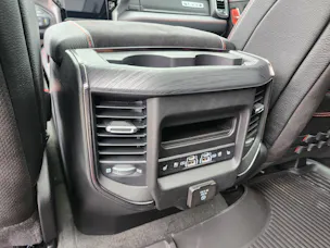 DODGE Ram 1500 6.2 V8 4x4 TRX Level 2 / 711 PS / 3500kg Anhängelast