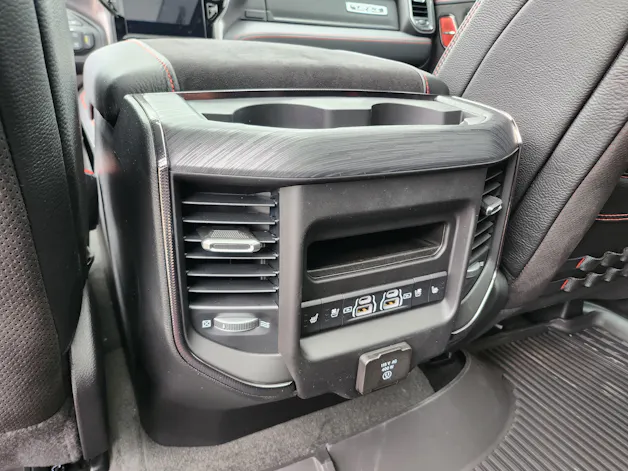 DODGE Ram 1500 6.2 V8 4x4 TRX Level 2 / 711 PS / 3500kg Anhängelast