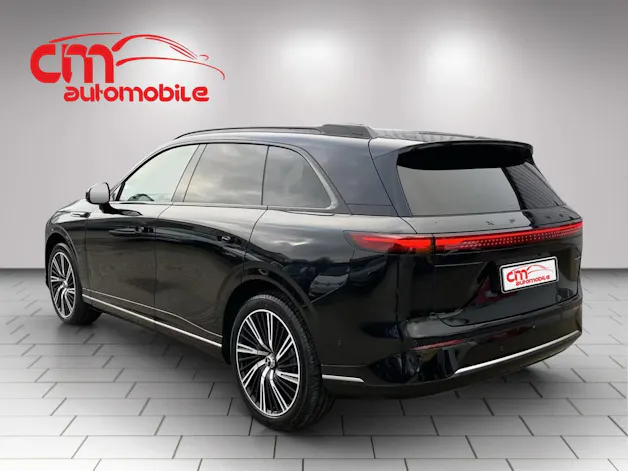 XPENG G9 93kWh Performance AWD Premium-Paket und AHK `neues Modell mit 575 PS
