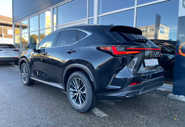 Lexus NX 350h E-FOUR Comfort