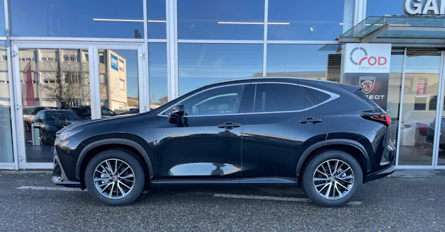 Lexus NX 350h E-FOUR Comfort