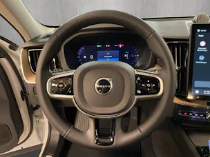 VOLVO XC60 T8 eAWD PluginHybrid Ultra Dark Geartronic
