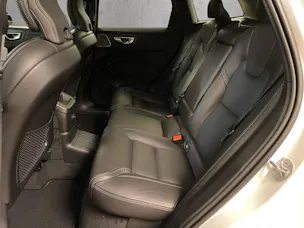 VOLVO XC60 T8 eAWD PluginHybrid Ultra Dark Geartronic