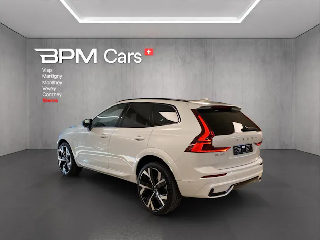 Volvo XC60 T8 eAWD PluginHybrid Ultra Dark Geartronic
