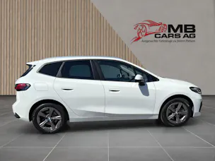 BMW 223d Active Tourer xDrive Luxury line DKG