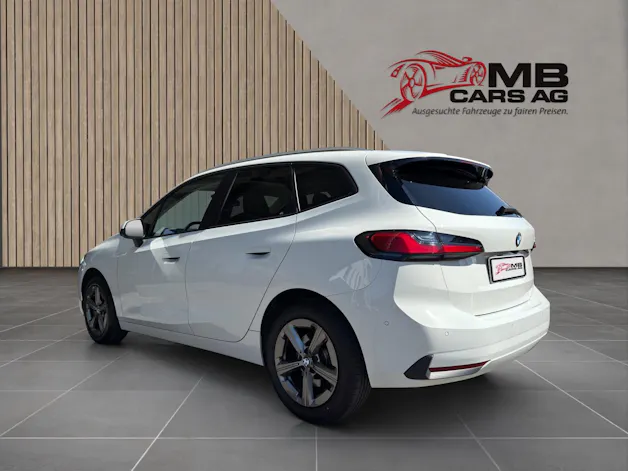 BMW 223d Active Tourer xDrive Luxury line DKG